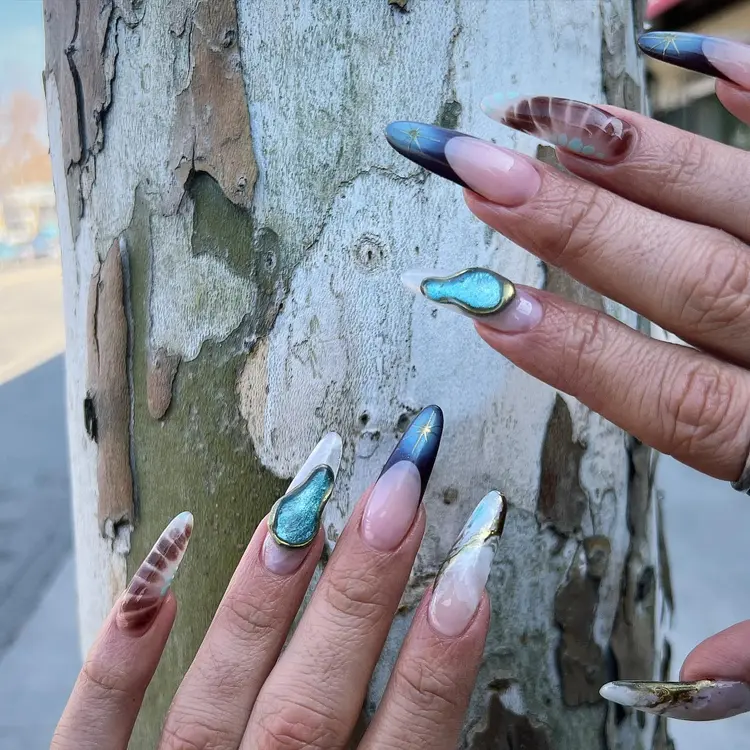 Cat eye gel nail set