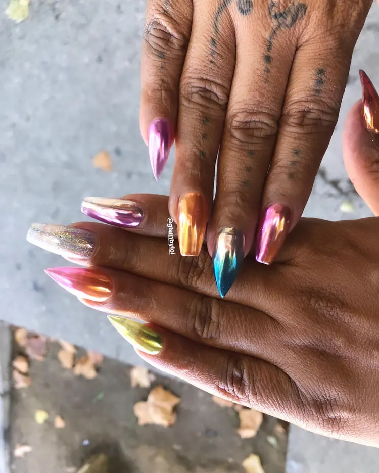 Fall earth tone nail design