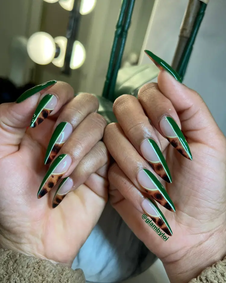 Pastel almond nails for spring